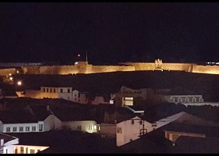 Telhados D'angra Al * Angra do Heroísmo