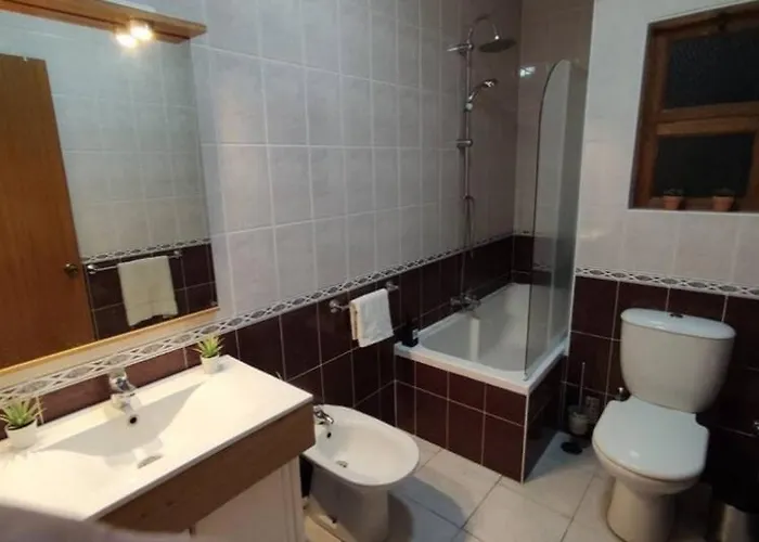 Telhados D'angra Al Apartman *